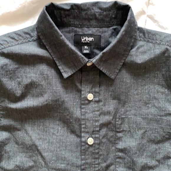 Boys Button-front Collared Top - Picture 6 of 6